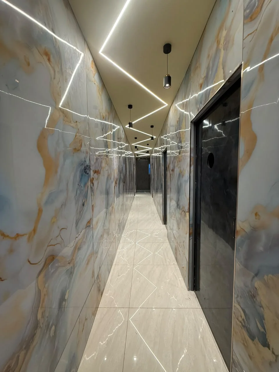 The way in at Splendora Wellness Spa